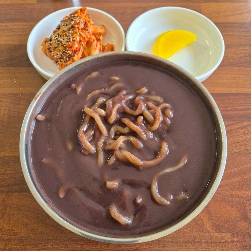 엄지팥죽콩국수 대표메뉴