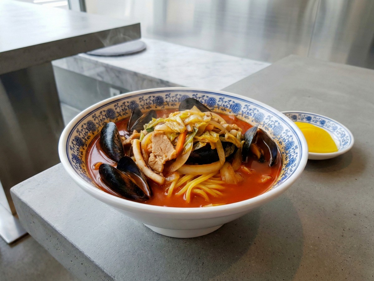 백종원 짬뽕 레시피로 만든 얼큰하고 진한 해물 짬뽕 완성 요리