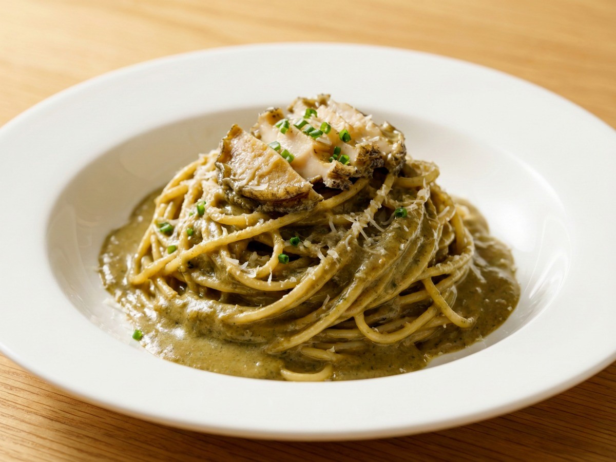 백종원 레시피로 만든 꾸덕하고 고소한 전복 내장 크림 파스타 완성 모습