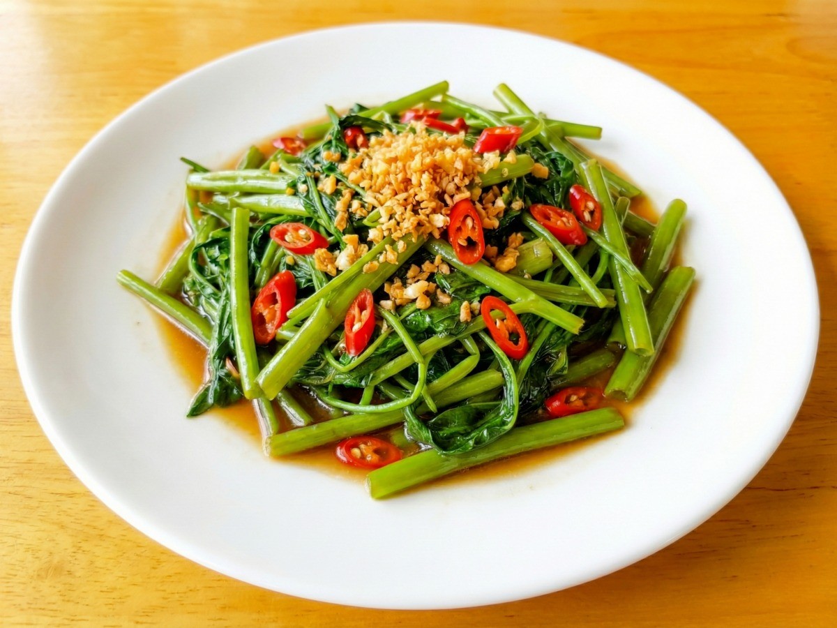 백종원 공심채볶음 완성, 굴소스로 맛을 낸 아삭한 모닝글로리 볶음