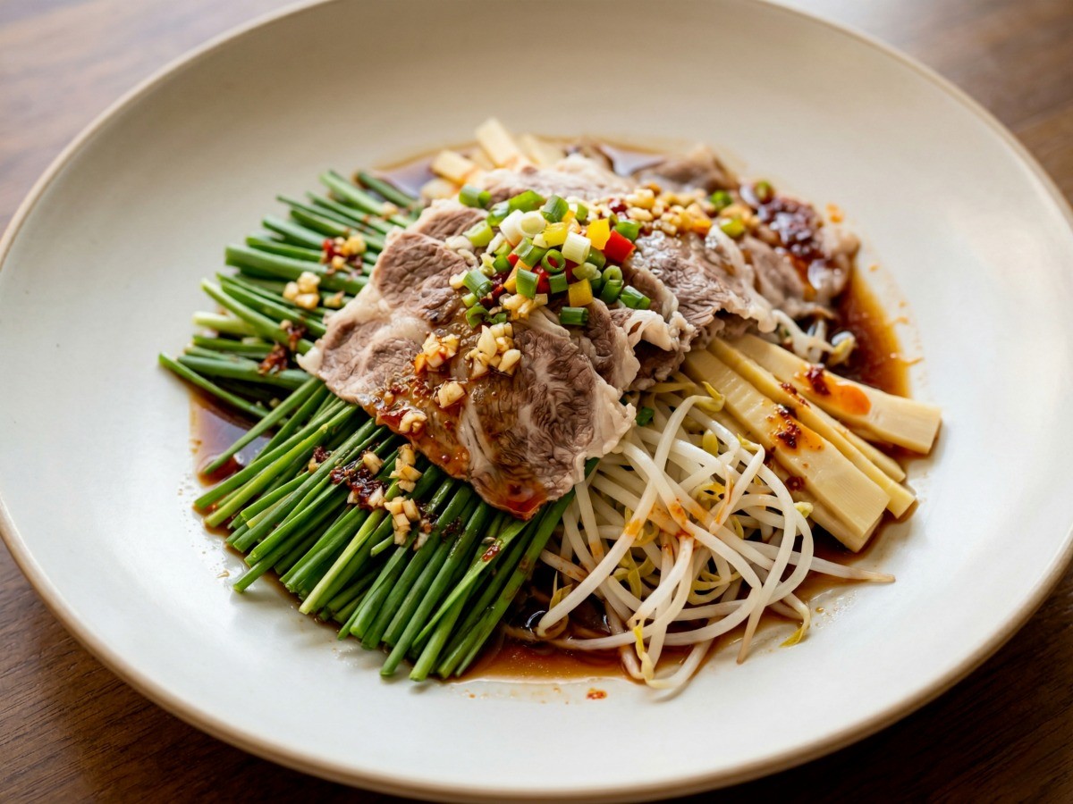 이연복 레시피로 완성된 상큼한 차돌 쪽파 냉채 요리