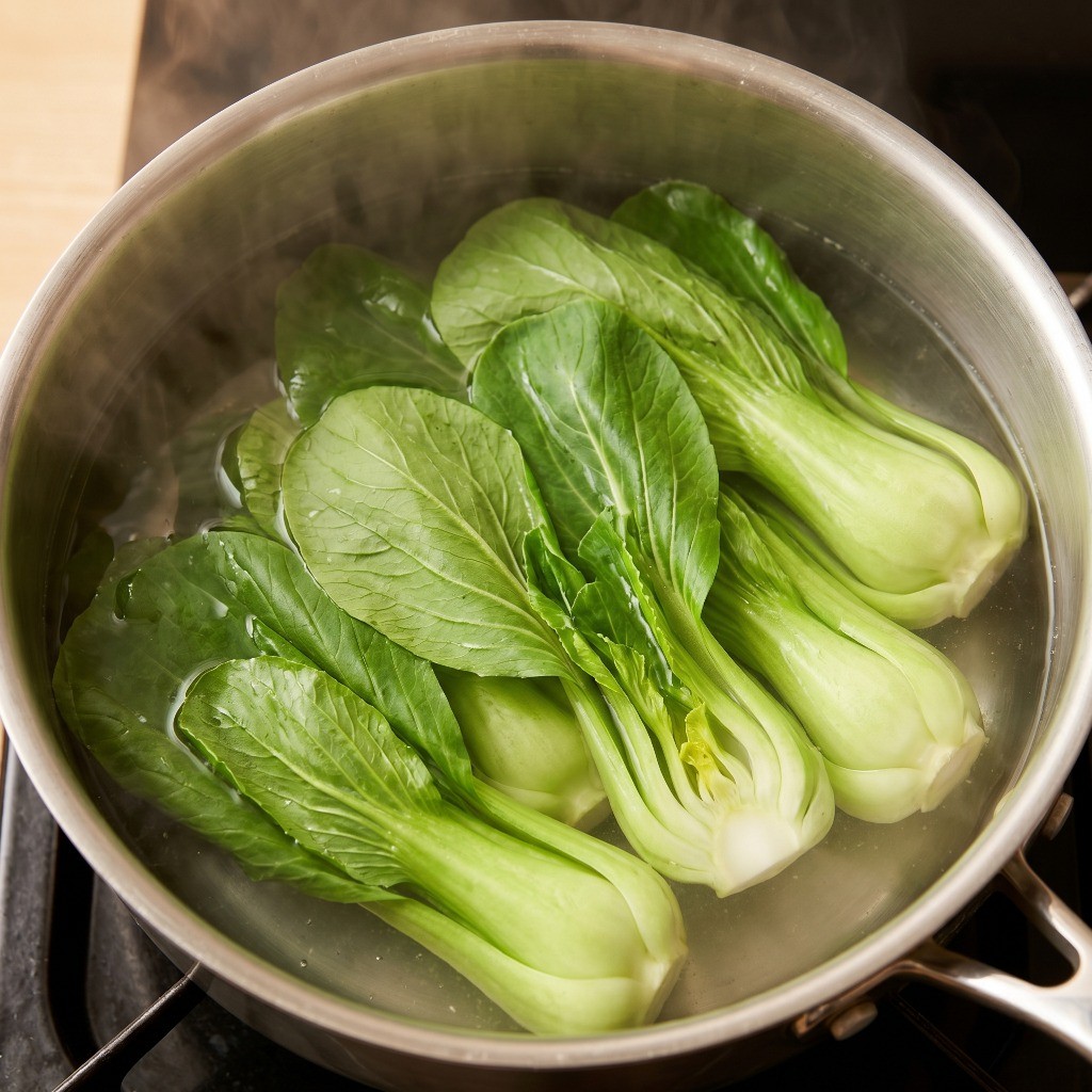 이연복 어향 새송이버섯 레시피 1단계: 청경채 살짝 데치기