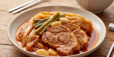 류수영 돼지고기 앞다릿살 묵은지 김치찜 완성 요리, 편스토랑 레시피