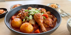 편스토랑 류수영 닭볶음탕 완성된 매콤한 닭요리