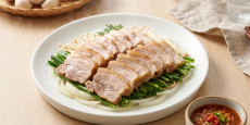 편스토랑 차예련 항정수육 완성 요리와 감칠맛 가득한 새우젓 소스 상차림